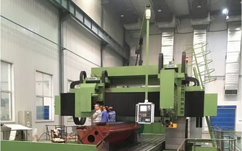 通宝TB股份12米大型数控动梁龙门导轨磨床顺利交付